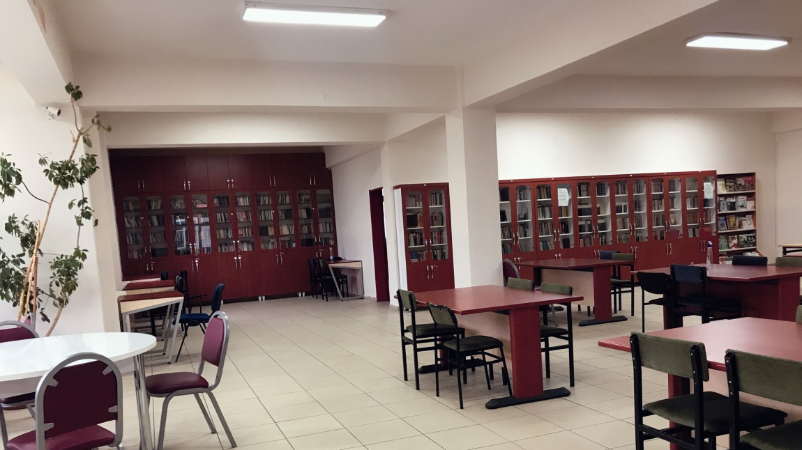 Okul Kütüphanemiz Yenilendi